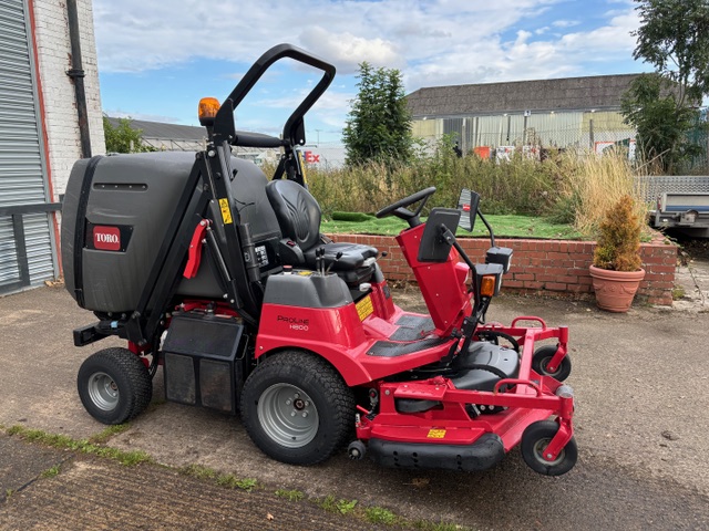 2019 TORO PROLINE H800 Groundcare Machinery, compact tractors and ride mowers near me.